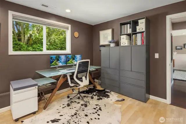 Flexible enough to serve as a study, library, or guest retreat, the office space provides reliable internet access, built-in shelving potential, and a serene atmosphere to stay focused and inspired at home.