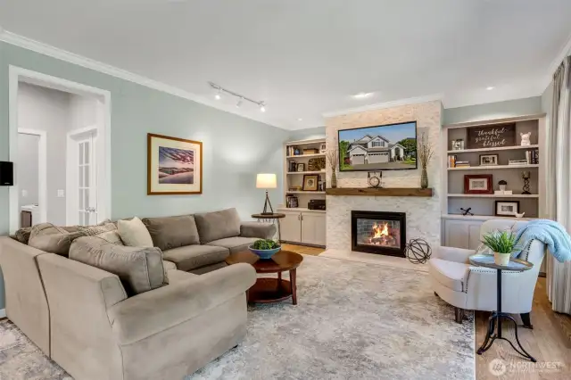 Stunning details with built-in book cases and 9 ft ceilings.