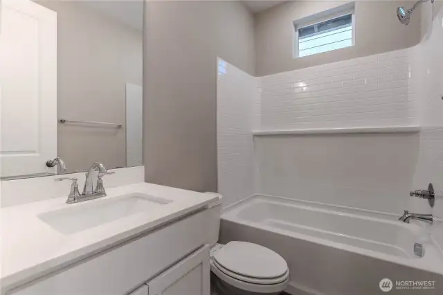 The Bath in between the 2nd & 3rd Bedrooms