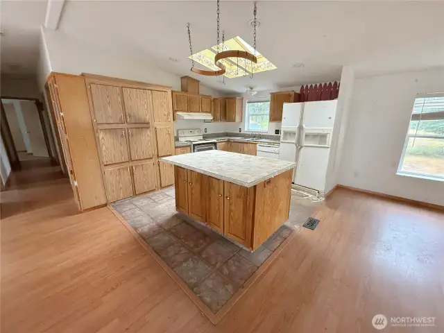 Kitchen with island