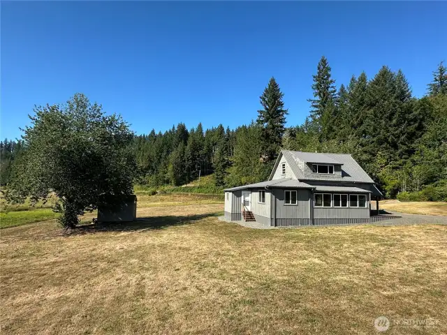 1925 farm home with modern upgrades!