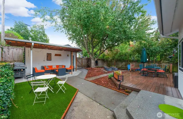 Even on a wet day this back yard has plenty to offer.