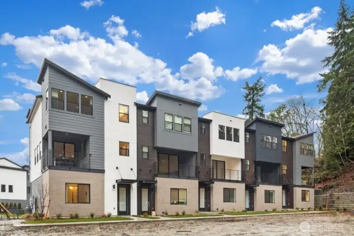 Cross Kirkland Towns by Toll Brothers : units 61-65