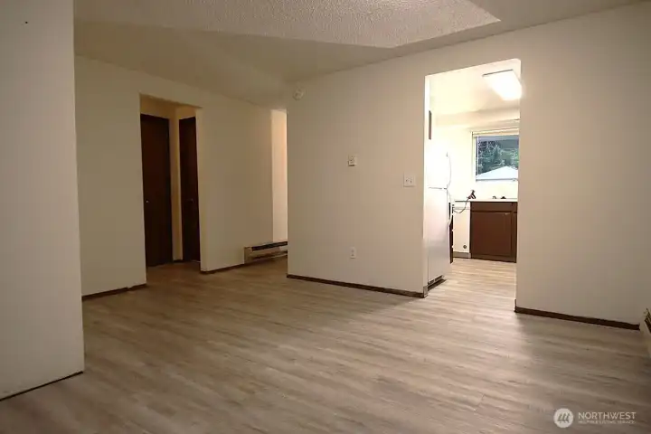 Vacant Unit prior owners. Similiar of this photo for other untis.