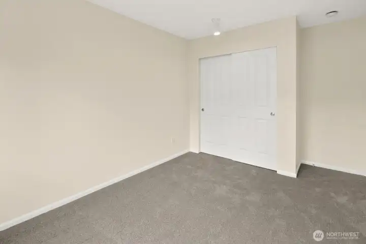 2nd bedroom.