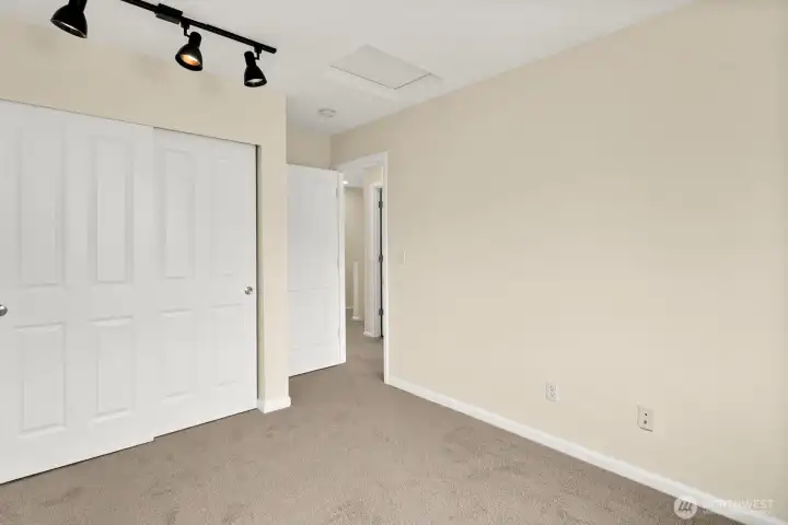 4th bedroom.