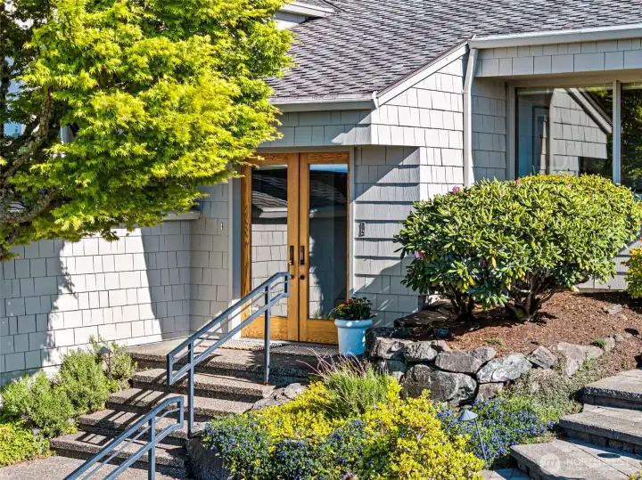 Covered front entry