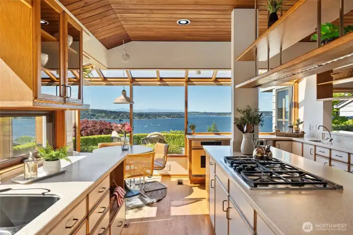 Kitchen has beautiful views