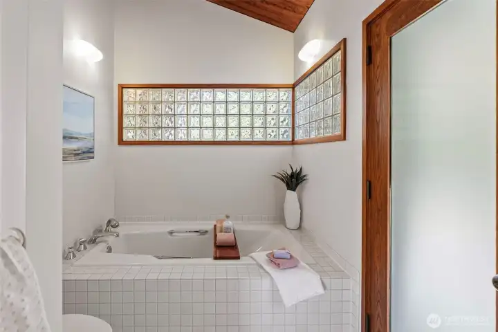 Soaking tub in the primary bathroom
