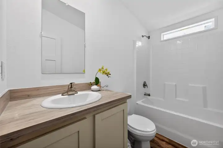 Main bathroom Main bathroom