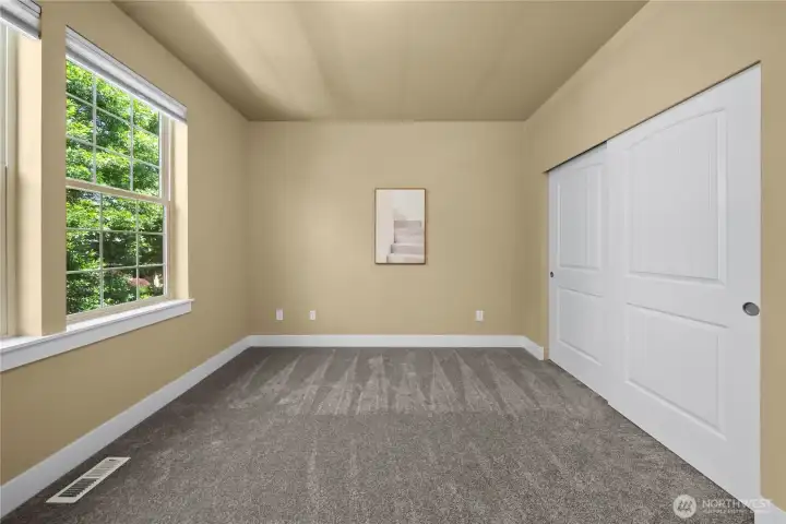 Enjoy brand-new carpets in all of the bedrooms. Enjoy brand-new carpets in all of the bedrooms.