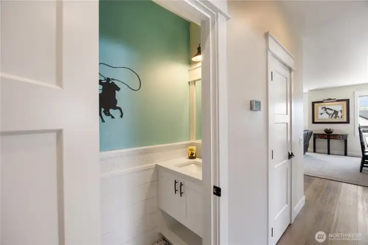 Powder room