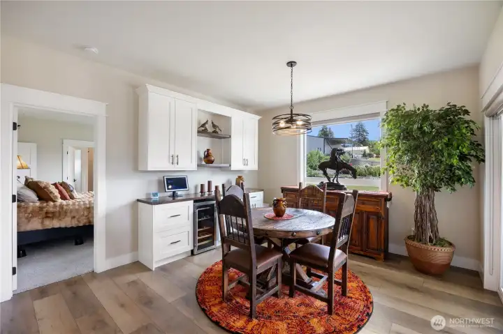 Breakfast area