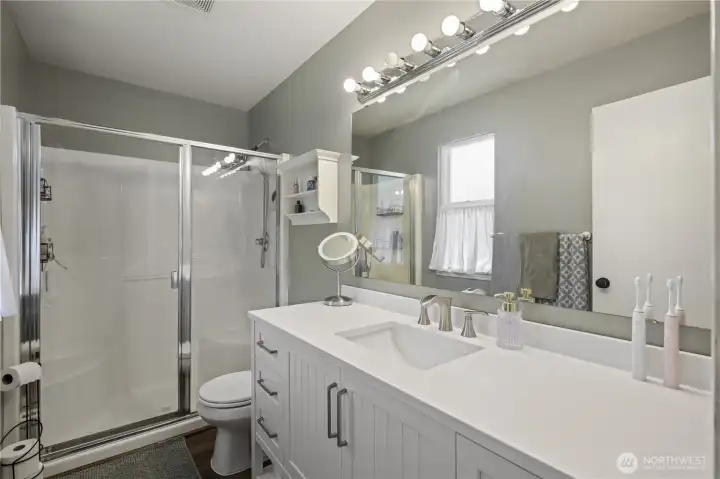 Primary bath