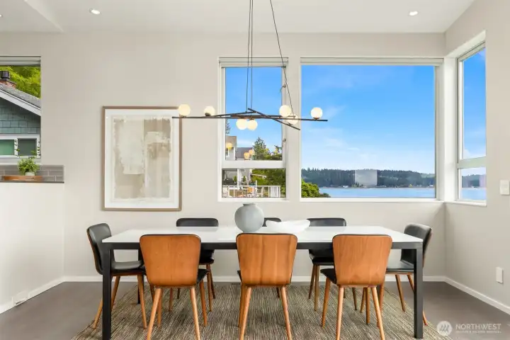 The dining area looking to the southeast
