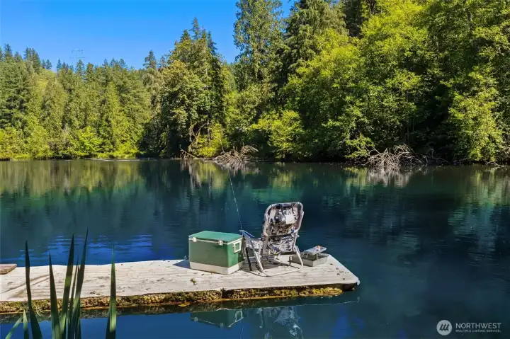Endless relaxation on this quiet, private lake Endless relaxation on this quiet, private lake