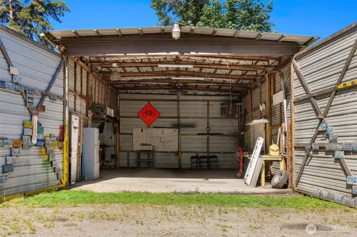 Welding, Wood-working, Micro-Green growing & more Welding, Wood-working, Micro-Green growing & more