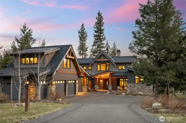 Welcome to 571 Kokanee Loop!