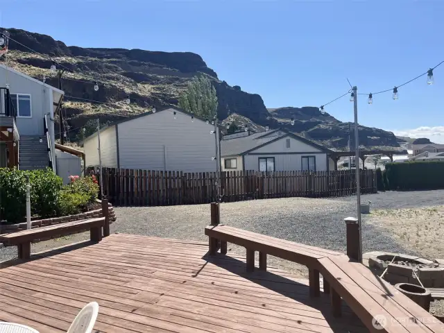 Side view of the Basalt Mt.