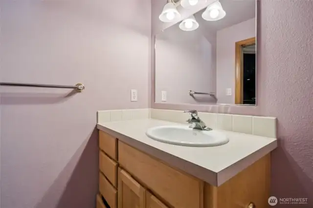 1/2 Bath Lower