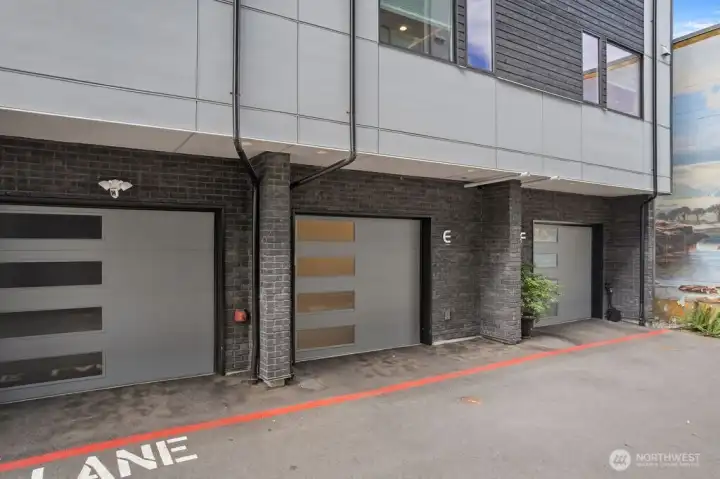 Private, (not shared) 2 car parking garage.