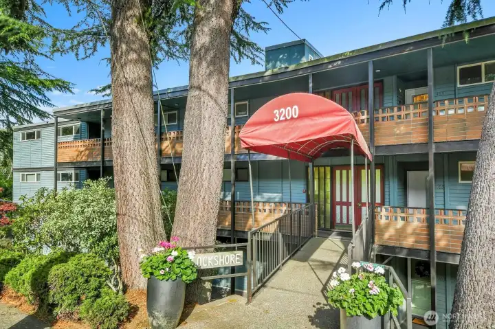 No stairs to worry about here! You’ll have your own secure parking spot behind the building, and the elevator will take you right up to your second-floor home.