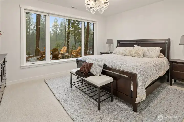 Lower level oversized 3rd bedroom overlooks the 11th hole on the Prospector course. The nice sized lower level bathroom is adjacent in the hall.