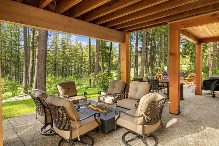 Entertainers dream right here in this lower level terrace.