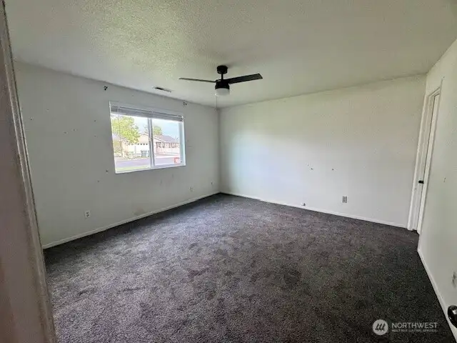2nd Primary / Bedroom 4 2nd Primary / Bedroom 4