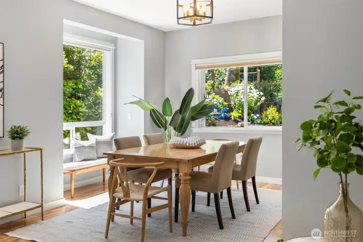 The dining space has beautiful south facing windows. The dining space has beautiful south facing windows.
