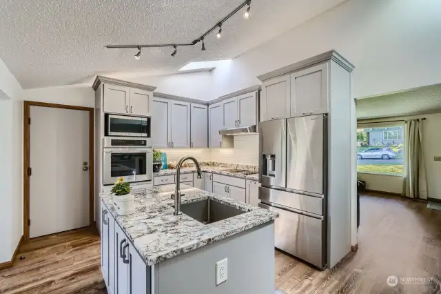 Stainless steel appliances compliment remodel 2020