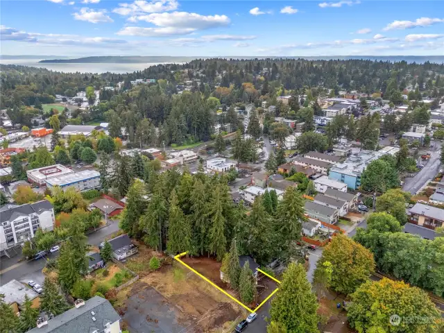 Don’t miss the chance to experience all that Burien has to offer—schedule your viewing today!