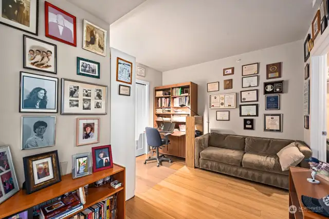 The Den off the Entry is huge and features Bamboo Hardwood Floors plus 2 Closets. The Seller has a fold-out Couch here and has used this space on occasion as a guest room in the past.