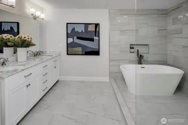 MIL - luxury bath