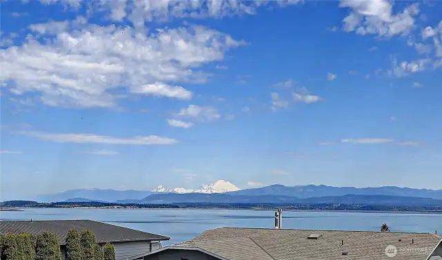 Beautiful views of Mount Baker, Port Susan Bay & the Cascade Mountain Range.