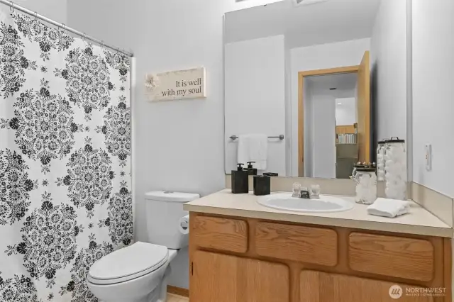 Full Guest Bathroom