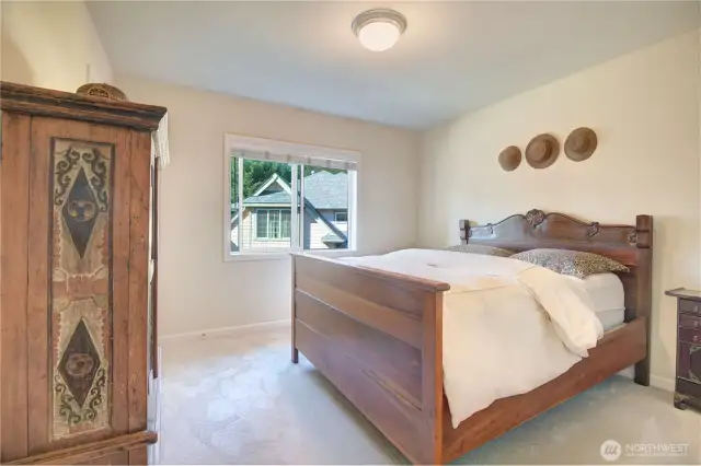 One of the guess bedroom.