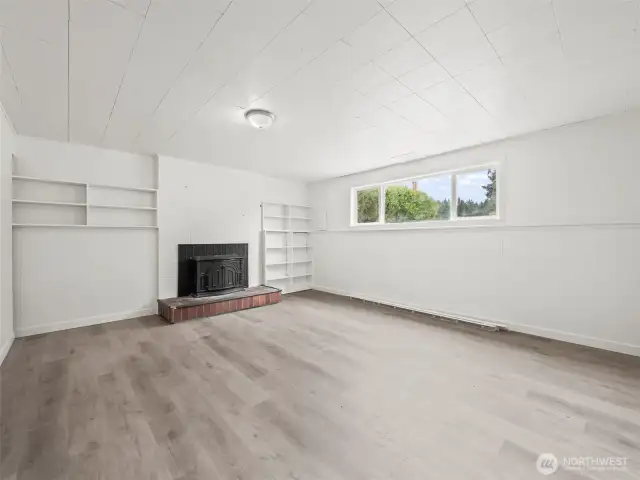 Main House Basement Bonus Room