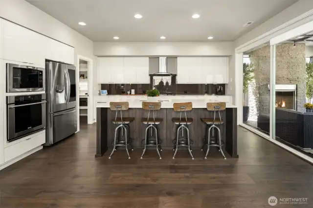 Spacious Kitchen