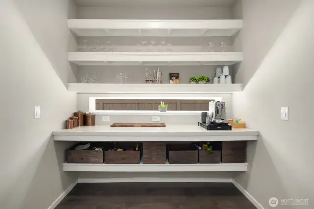 Butler's Pantry between garage & kitchen