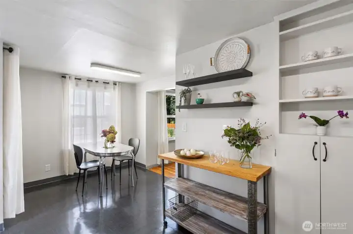 Lots of extra kitchen storage spaces