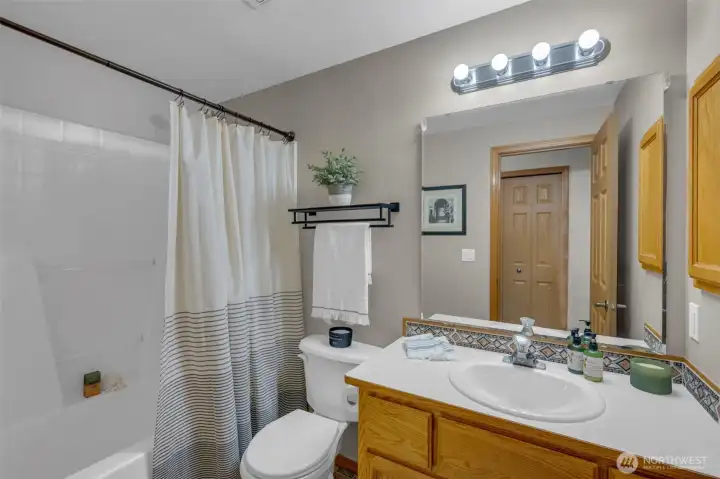 Main full bathroom