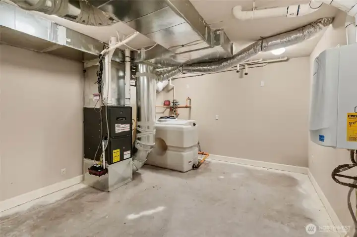 Large Mechanical room perfect for extra storage