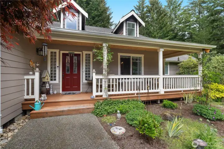 Covered deck welcomes you.