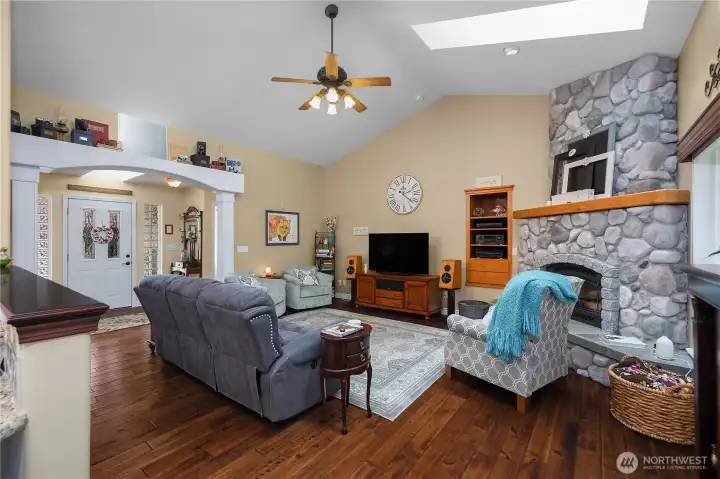 Great room looking from the kitchen nook.