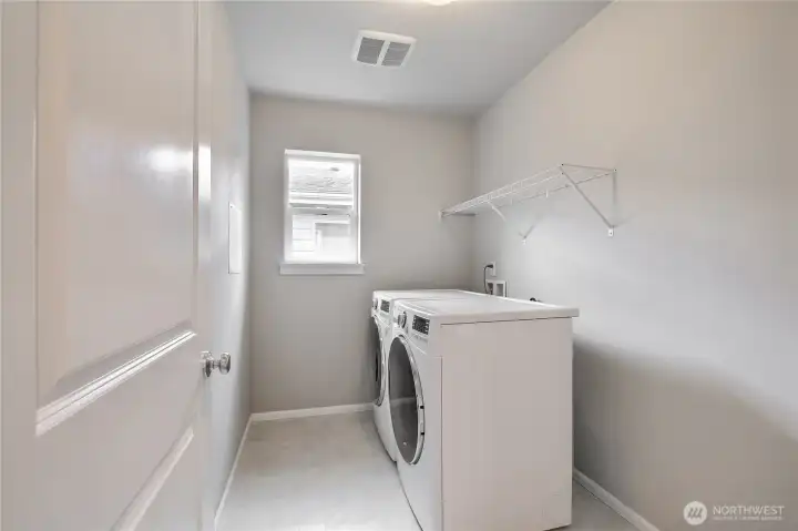 Spacious laundry room Spacious laundry room
