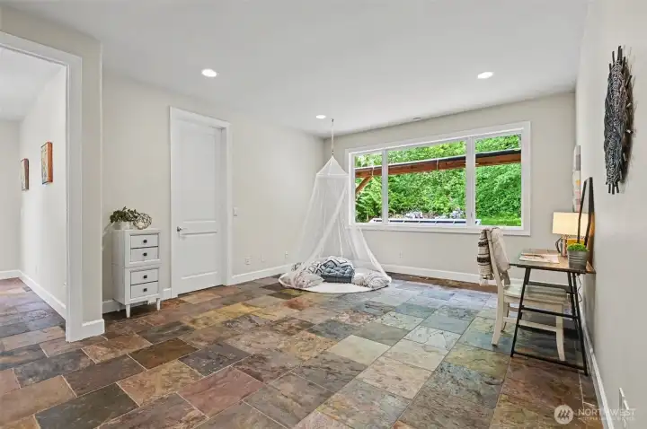 This area separating the two guest bedrooms is the perfect work or play area! This area separating the two guest bedrooms is the perfect work or play area!