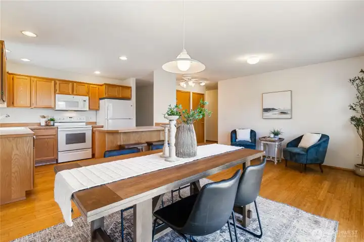 Eating area, family room and kitchen Eating area, family room and kitchen