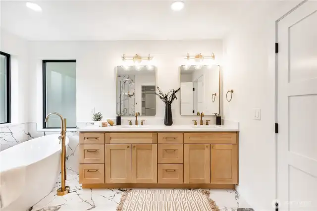 Master double vanity