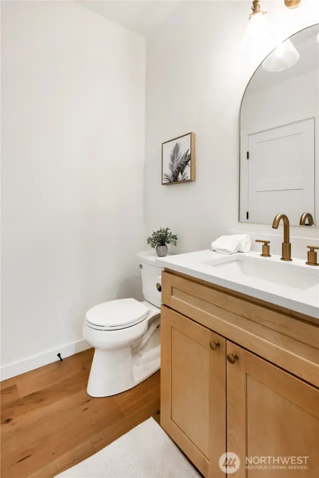 1/2 bath